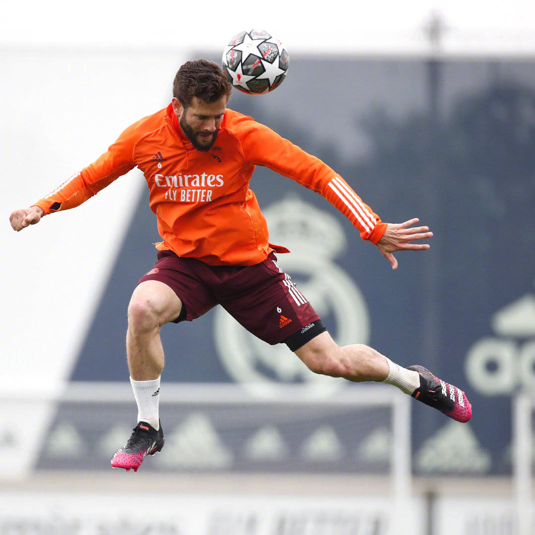 国际比赛日体能课后，罗马单刀错失备战欧冠，媒体盛赞，控场能力受关注的简单介绍爱游戏官网