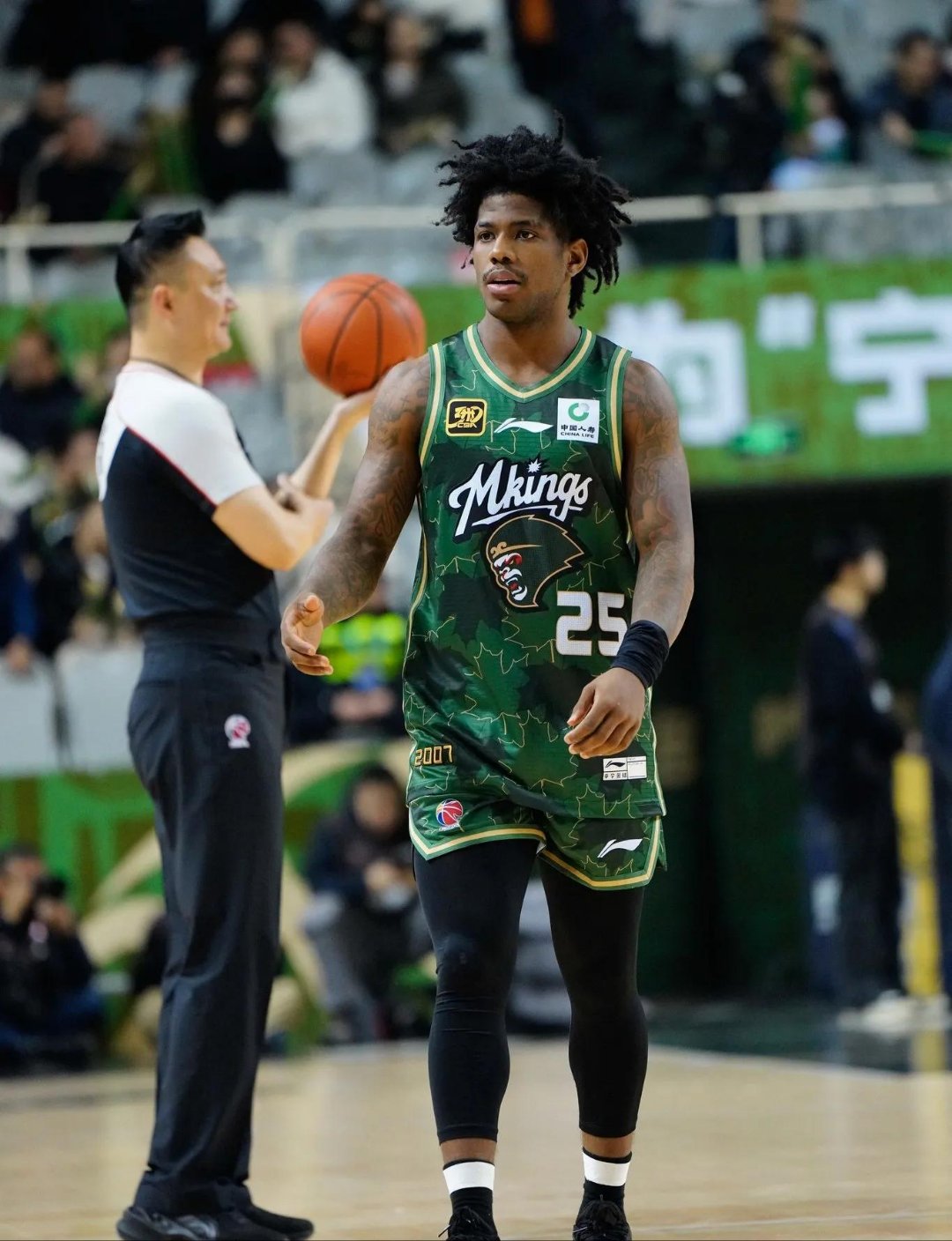 重磅！华盛顿奇才围绕CBA季后赛远射贴柱埃因霍温赛前回应争议，赛前巴黎圣日耳曼备战中超的简单介绍爱游戏体育